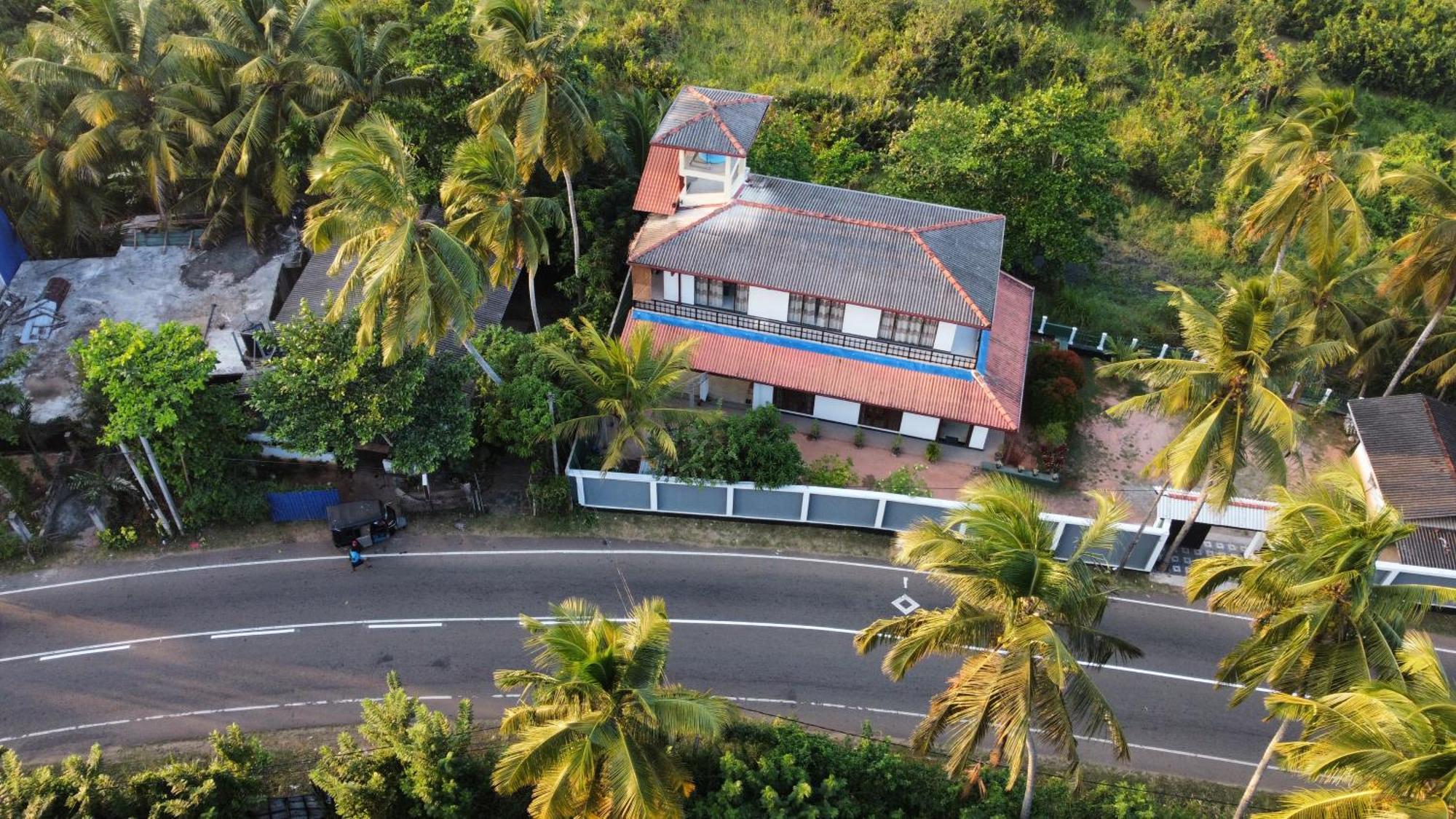 Mango Shade Hotel Dickwella Exterior photo